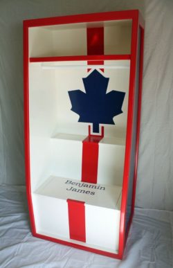 3 Toronto Maple Leafs themed dressing station
