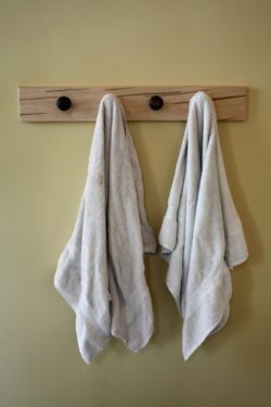 4 - 2 towel or coat rack
