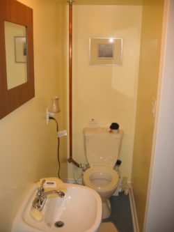Udora Bathroom 4