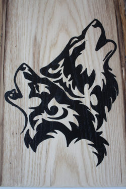 Wall Hanging 2 Wolves 3