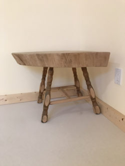 Table - Corner - Chair Base 2