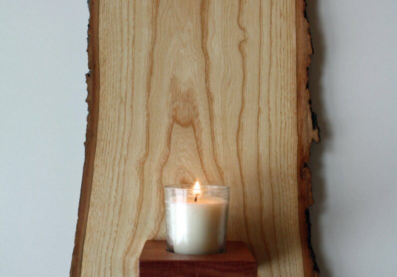1 - 1 wall sconce with candle